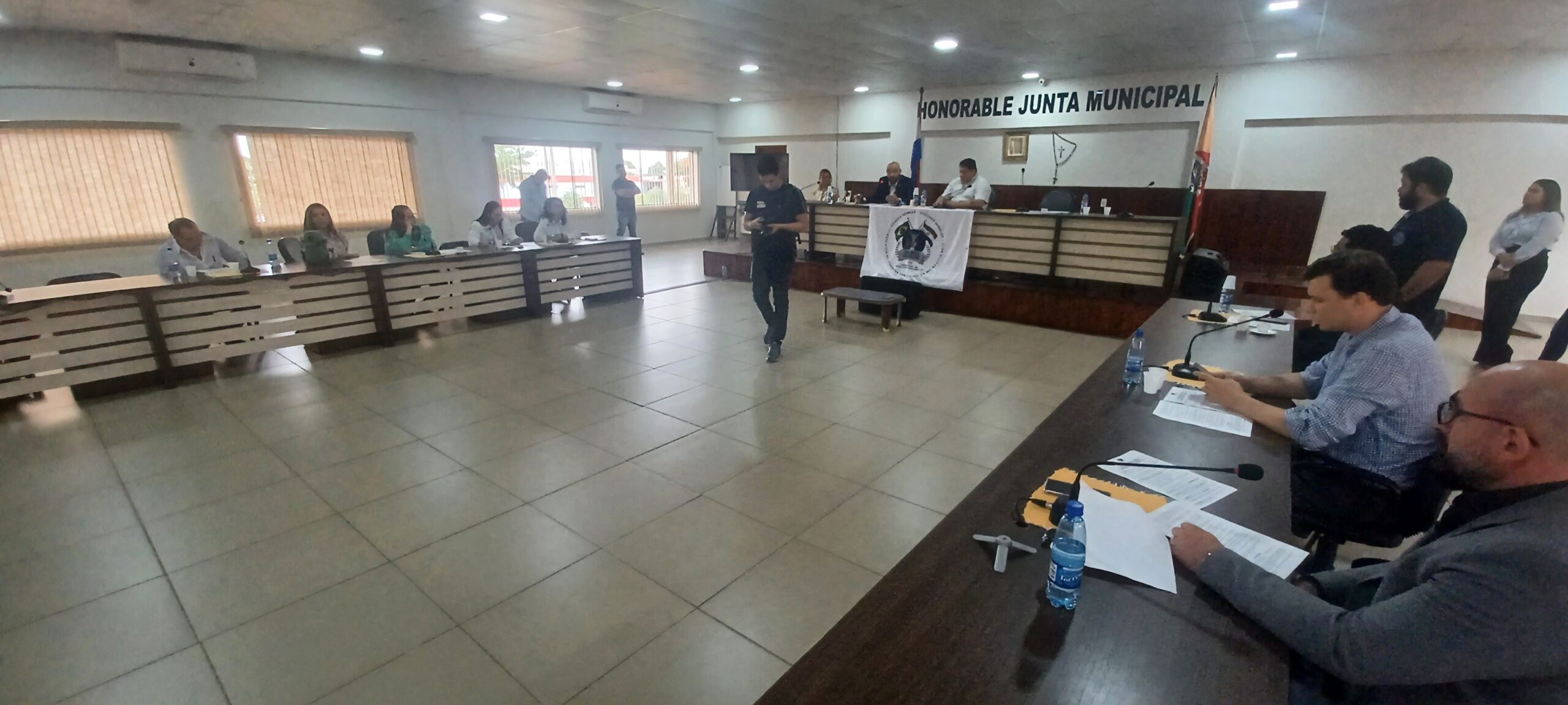 Parlim realizou sessão conjunta na sede da Junta Municipal de Pedro Juan