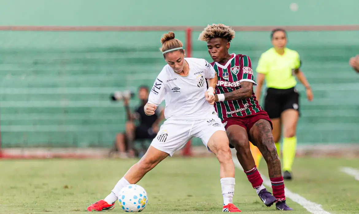 Santos faz 2 a 0 no Fluminense fora de casa pelo Brasileiro Feminino